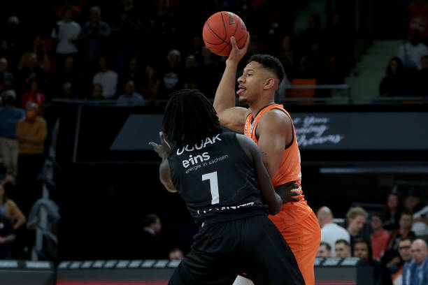 寻求变革 寻求变革