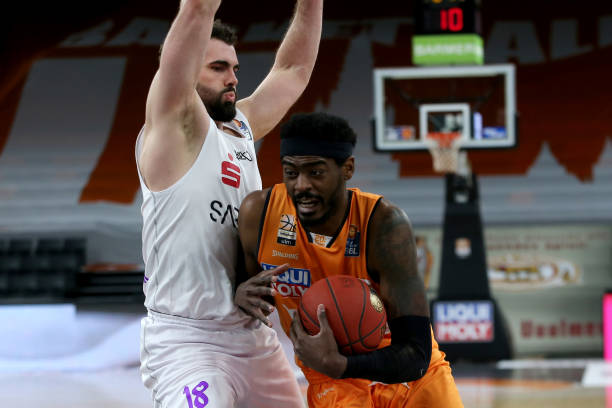 例分析中的 例分析中的