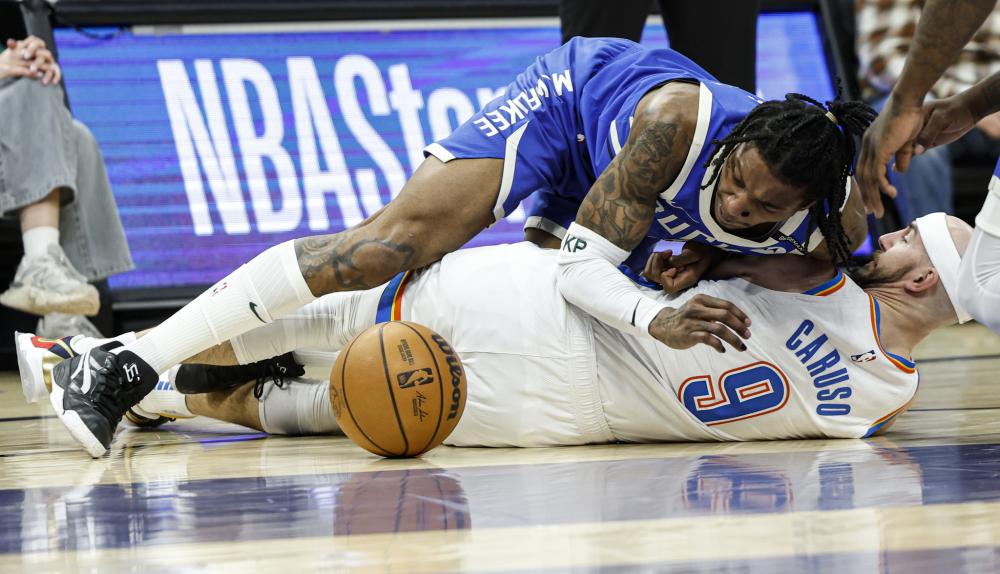 中遭遇伤病 中遭遇伤病