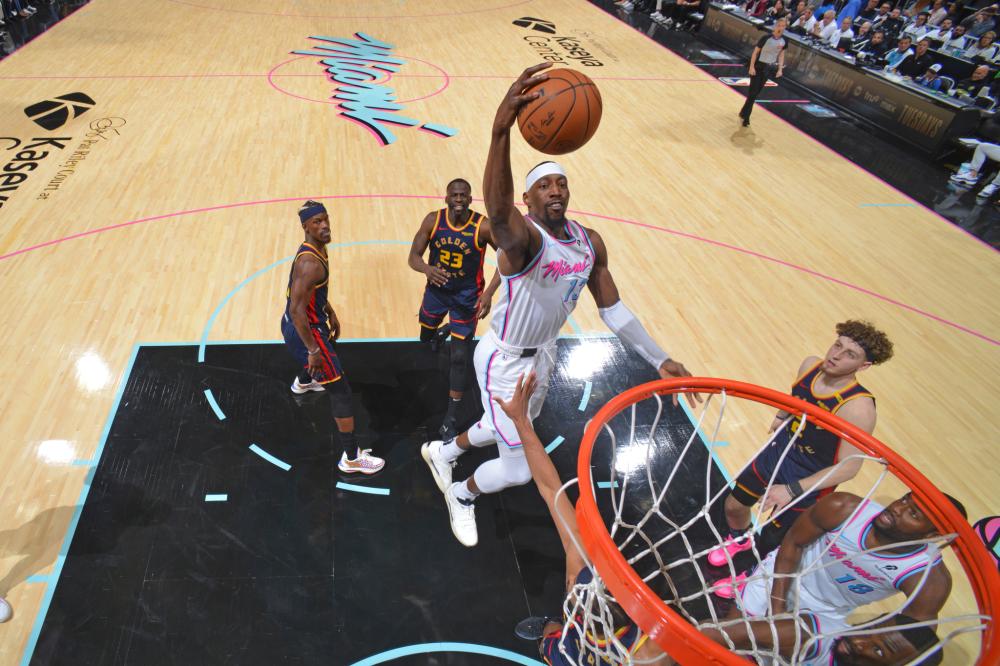 破球门的瞬 破球门的瞬